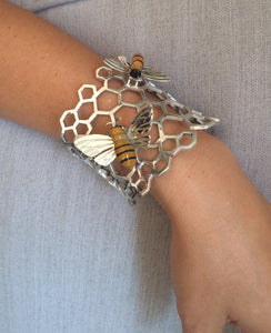 HONEYCOMB CUFF WITH BEES