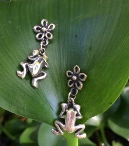 JUMPING FROGS EARRINGS